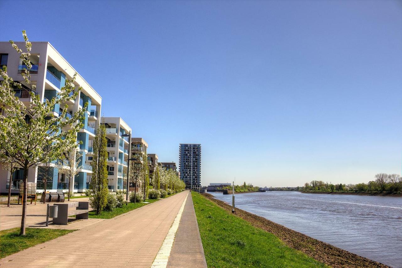 Plenus Riverloft BRE 外观 照片